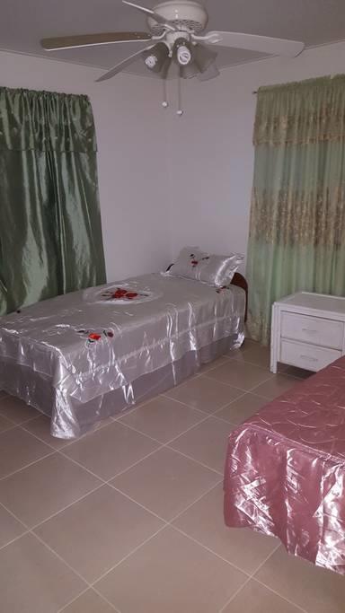 Cynson Villa Holiday Accommodations Christ Church Dış mekan fotoğraf